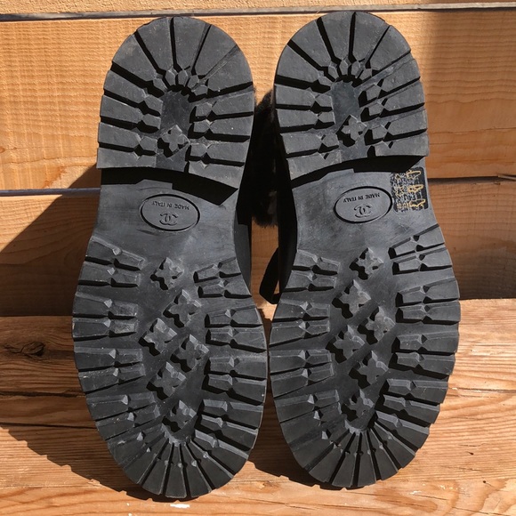 CHANEL lace up❄️boots - Picture 5 of 8